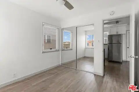 727 Olive Ave, Long Beach, CA 90813 — photo 25