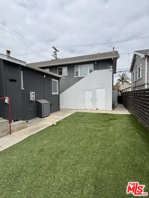 727 Olive Ave, Long Beach, CA 90813 — photo 31