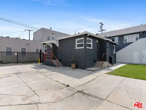 727 Olive Ave, Long Beach, CA 90813 — photo 4