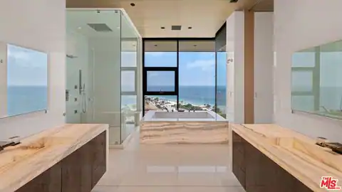 5012 Carbon Beach Ter, Malibu, CA 90265 — photo 11