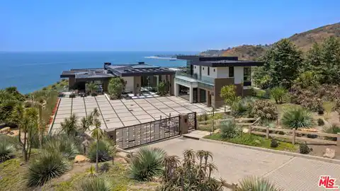 5012 Carbon Beach Ter, Malibu, CA 90265 — photo 30