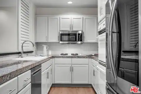 1735 Malcolm Ave #H, Los Angeles, CA 90024 — photo 10