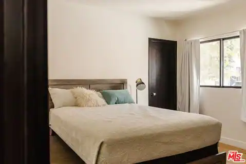 2060 High Tower Dr, Los Angeles, CA 90068 — photo 21