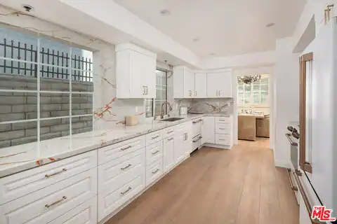 2337 Fox Hills Dr #102, Los Angeles, CA 90064 — photo 13