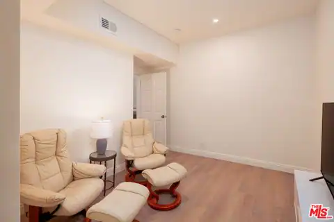 2337 Fox Hills Dr #102, Los Angeles, CA 90064 — photo 33