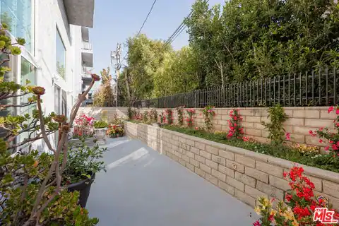 2337 Fox Hills Dr #102, Los Angeles, CA 90064 — photo 34