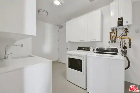 432 N Oakhurst Dr #402, Beverly Hills, CA 90210 — photo 18