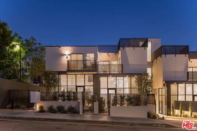 922 West Knoll Dr, West Hollywood, CA 90069