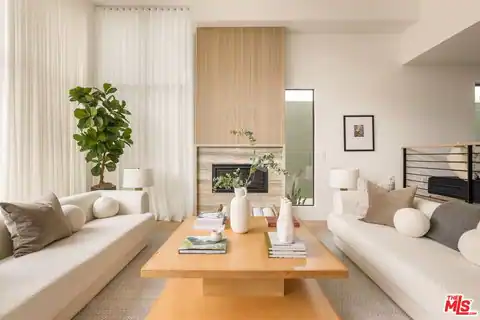 922 West Knoll Dr, West Hollywood, CA 90069 — photo 10