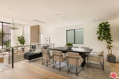 922 West Knoll Dr, West Hollywood, CA 90069 — photo 12