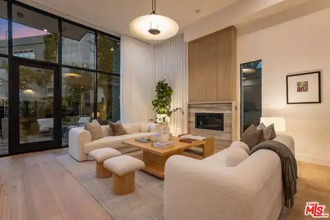 922 West Knoll Dr, West Hollywood, CA 90069 — photo 3