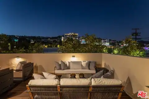 922 West Knoll Dr, West Hollywood, CA 90069 — photo 5