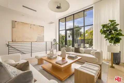 922 West Knoll Dr, West Hollywood, CA 90069 — photo 9