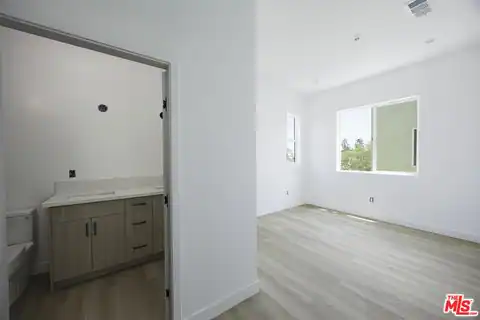 11223 Tiara St, North Hollywood, CA 91601 — photo 25