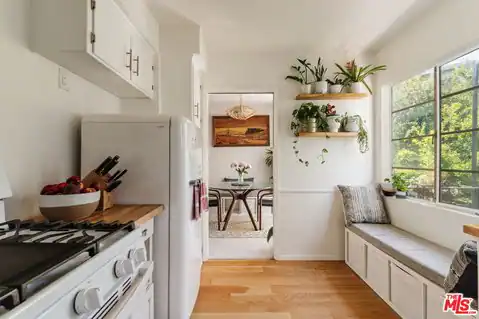 4501 Finley Ave #10, Los Angeles, CA 90027 — photo 16