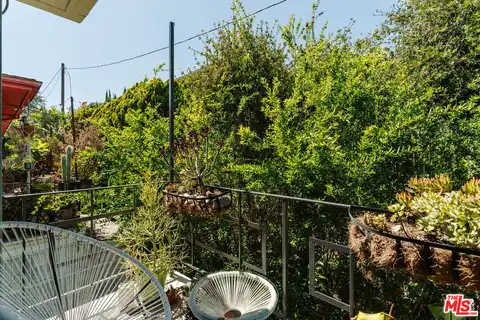 4501 Finley Ave #10, Los Angeles, CA 90027 — photo 23