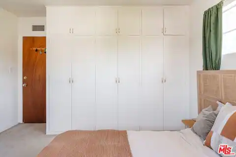 4501 Finley Ave #10, Los Angeles, CA 90027 — photo 27
