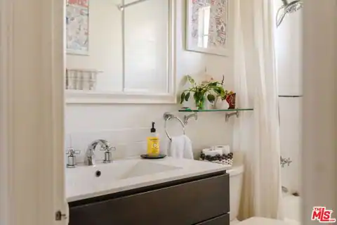 4501 Finley Ave #10, Los Angeles, CA 90027 — photo 29