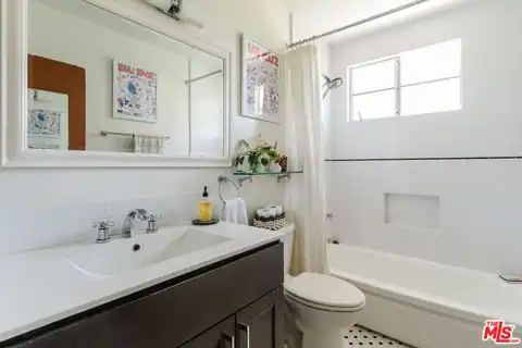 4501 Finley Ave #10, Los Angeles, CA 90027 — photo 30