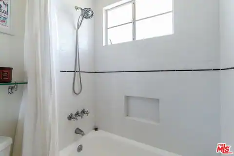 4501 Finley Ave #10, Los Angeles, CA 90027 — photo 32