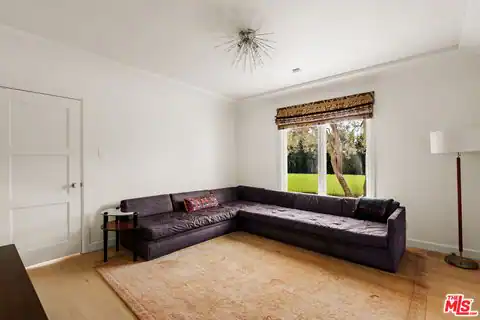647 Toyopa Dr, Pacific Palisades, CA 90272 — photo 25