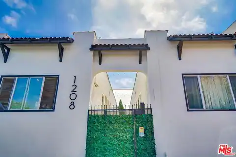 1208 Daisy Ave, Long Beach, CA 90813 — photo 2