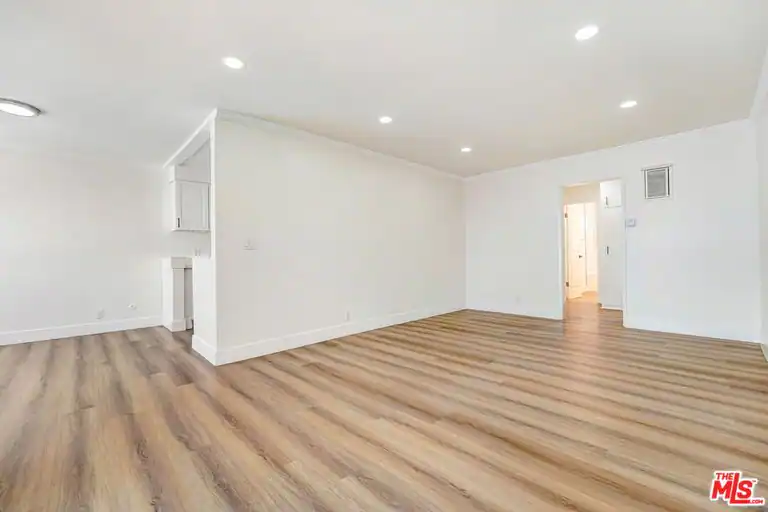 8208 Romaine St #1, West Hollywood, CA 90046
