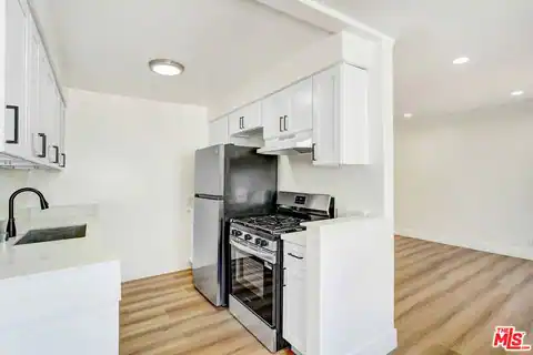 8208 Romaine St #1, West Hollywood, CA 90046 — photo 4