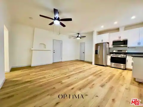 1152 E 1st St, Long Beach, CA 90802 — photo 11
