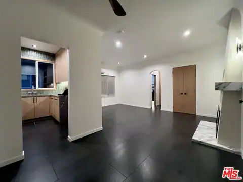 1152 E 1st St, Long Beach, CA 90802 — photo 21