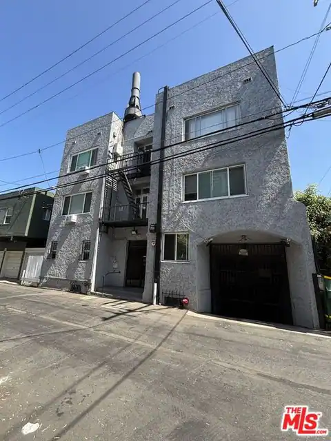 1152 E 1st St, Long Beach, CA 90802 — photo 7