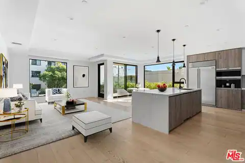 725 N Croft Ave #103, Los Angeles, CA 90069 — photo 2