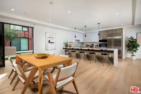 725 N Croft Ave #103, Los Angeles, CA 90069 — photo 32