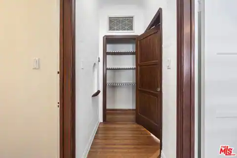 166 N Arnaz Dr, Beverly Hills, CA 90211 — photo 14