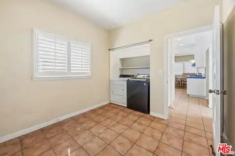 166 N Arnaz Dr, Beverly Hills, CA 90211 — photo 19