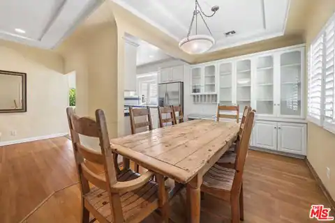 166 N Arnaz Dr, Beverly Hills, CA 90211 — photo 23