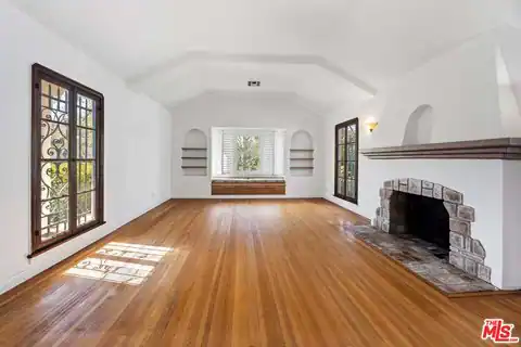 166 N Arnaz Dr, Beverly Hills, CA 90211 — photo 27
