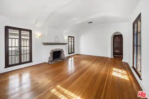 166 N Arnaz Dr, Beverly Hills, CA 90211 — photo 28