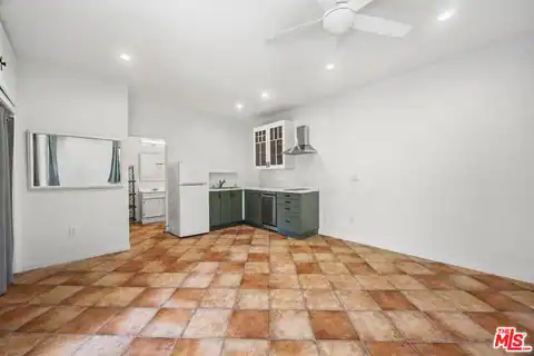 166 N Arnaz Dr, Beverly Hills, CA 90211 — photo 34