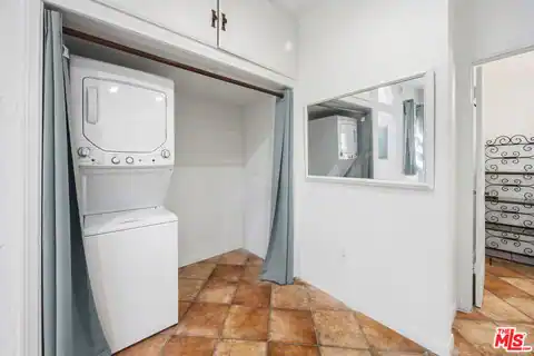 166 N Arnaz Dr, Beverly Hills, CA 90211 — photo 38