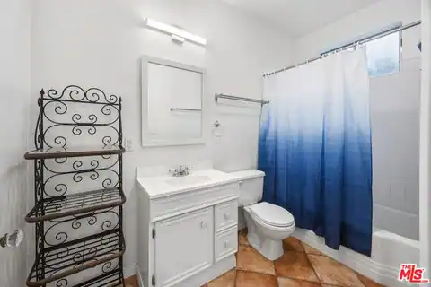 166 N Arnaz Dr, Beverly Hills, CA 90211 — photo 39