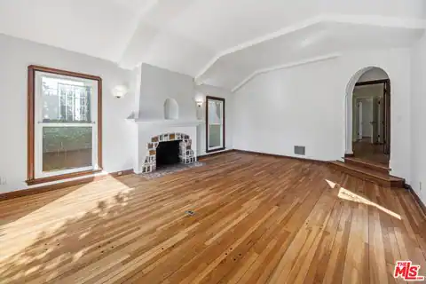 166 N Arnaz Dr, Beverly Hills, CA 90211 — photo 43