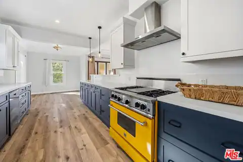 166 N Arnaz Dr, Beverly Hills, CA 90211 — photo 48