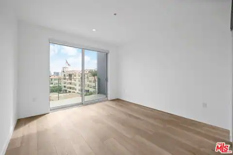 957 Figueroa Ter #307, Los Angeles, CA 90012 — photo 17
