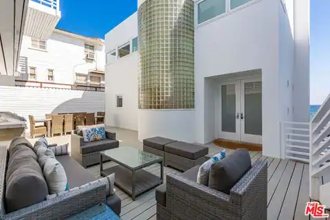 25212 Malibu Rd, Malibu, CA 90265 — photo 15