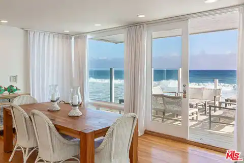 25212 Malibu Rd, Malibu, CA 90265 — photo 21