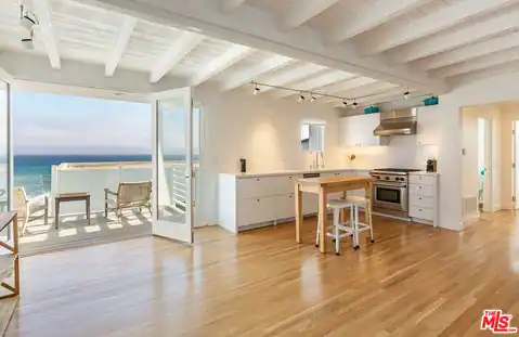 25212 Malibu Rd, Malibu, CA 90265 — photo 37