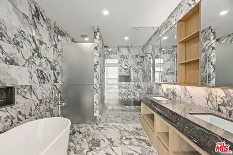 230 W Olympic Blvd #PH 3, Los Angeles, CA 90015 — photo 30