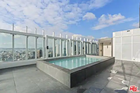 230 W Olympic Blvd #PH 3, Los Angeles, CA 90015 — photo 42