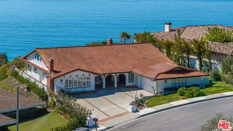 24630 Blue Dane Ln, Malibu, CA 90265 — photo 2